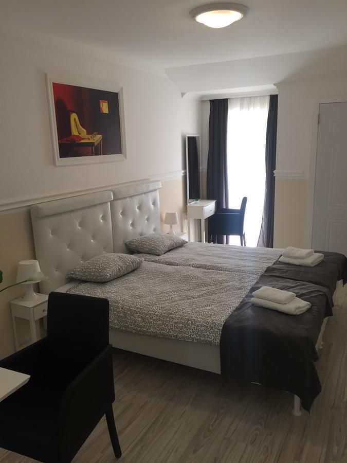 Villa Palace Novi Sad Eksteriør billede
